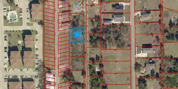 Image 2: Lot 18 Pelican Cove Location 2