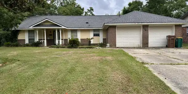 2124 Baywood Drive