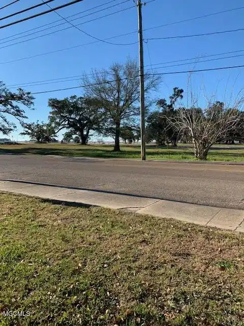 Image 1: 5