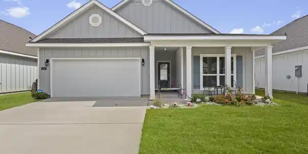 7781 Coral Lane
