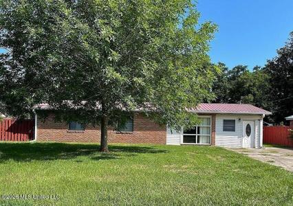 703 E Old Pass Road