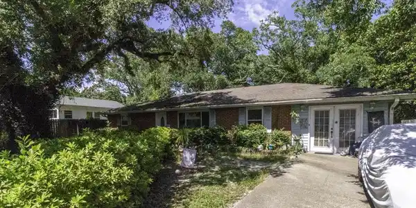 127 Dearman Avenue