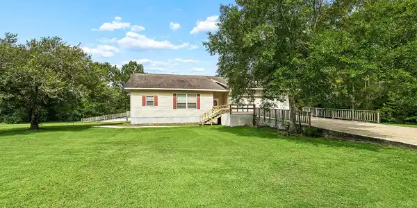 6096 Bayouwood Drive
