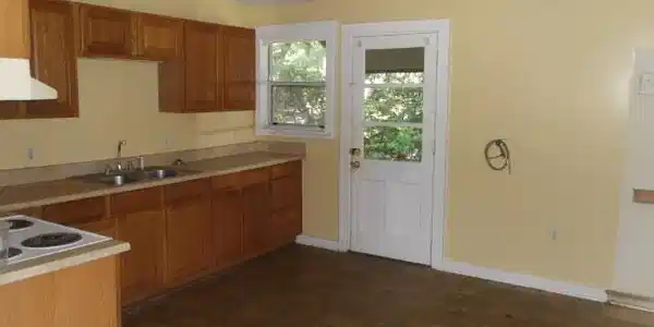 Image 4: 4