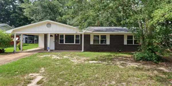 2517 Ridgewood Road