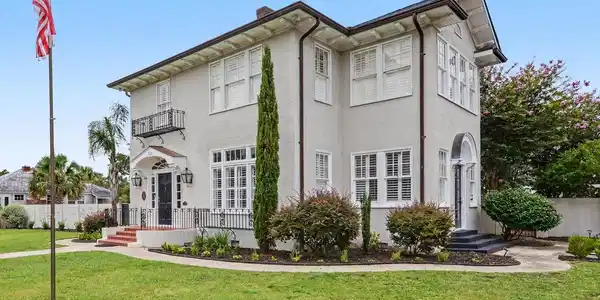413 Porter Avenue