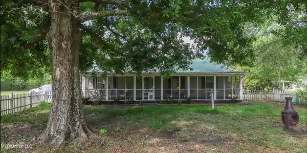 5151 Highway 90