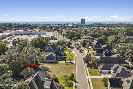 310 Goose Pointe Boulevard