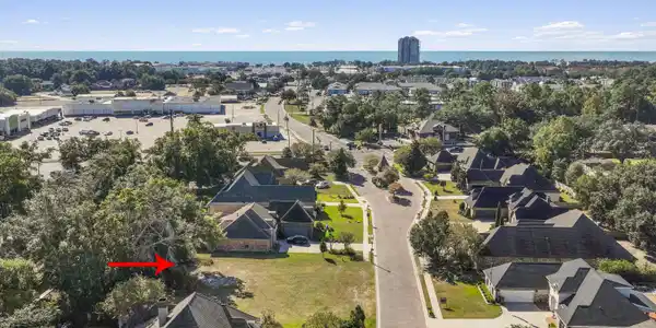 310 Goose Pointe Boulevard