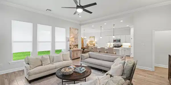 Image 4: Open Floorplan 2