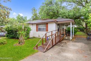 372 West Drive