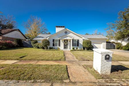 117 Watersedge Drive