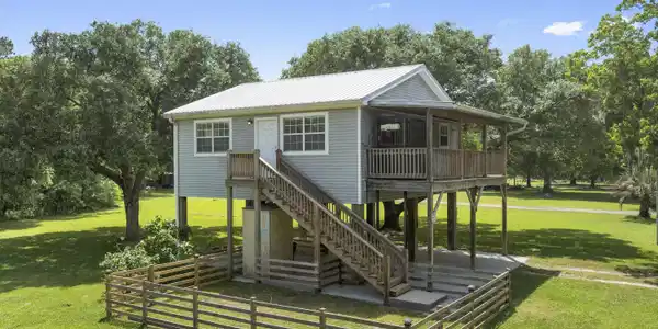 3021 Roberson Road
