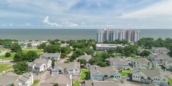 2252 Beach Drive