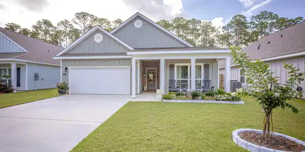 7713 Coral Lane