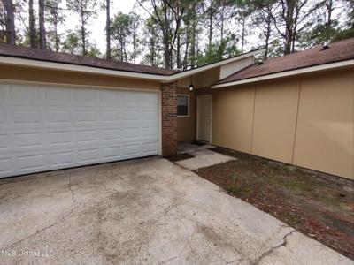 2701 Calle De Feliz Street