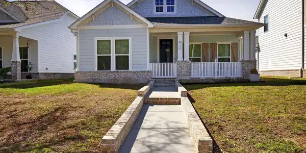 127 Grande View Drive