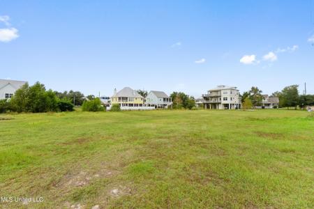 117 Lakewood Drive