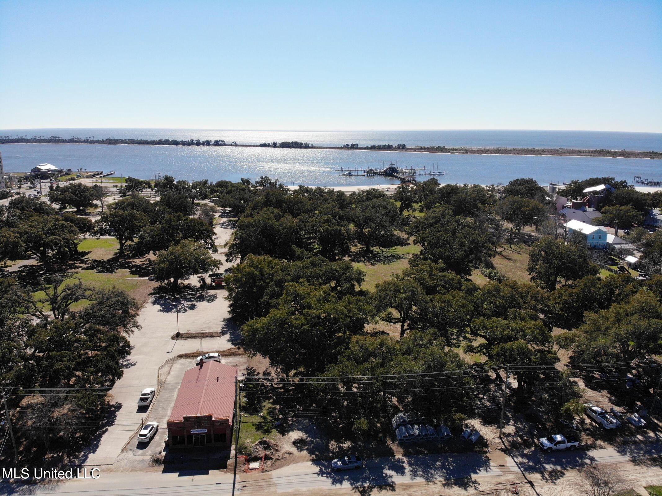 Image 2: 346 howard 4