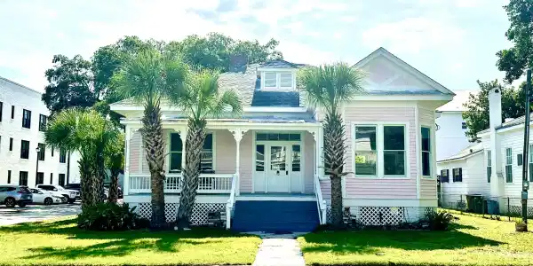 123 Morrison Avenue