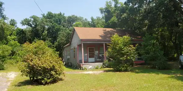 330 Tegarden Road