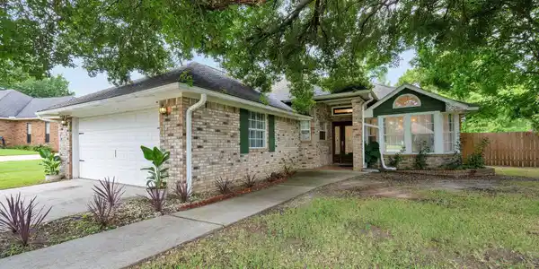 2531 Brighton Circle