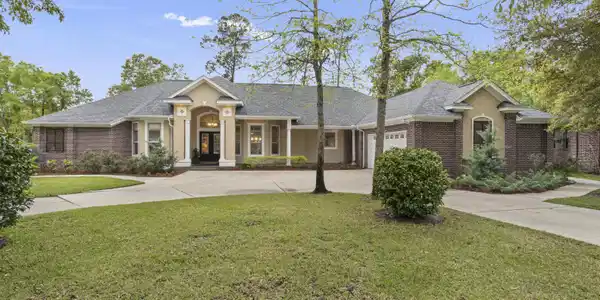 24663 Oak Island Drive