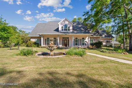 79293 E Diamondhead Drive