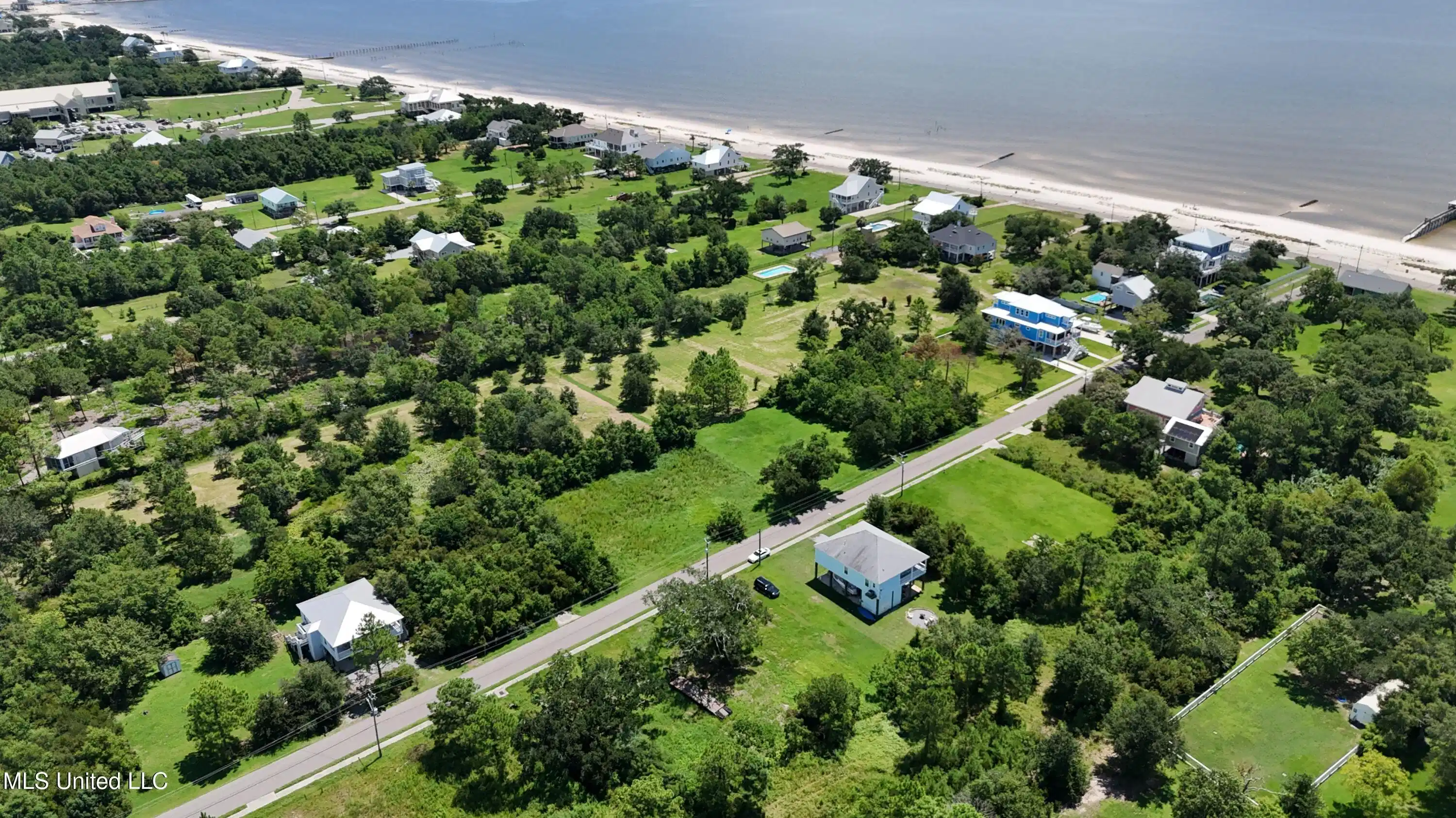 Image 1: DJI_20240728115523_0005_D