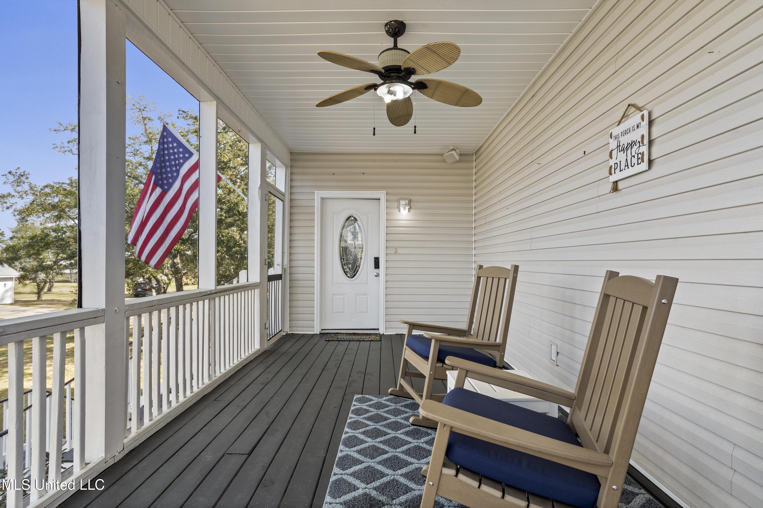 Image 3: Front porch
