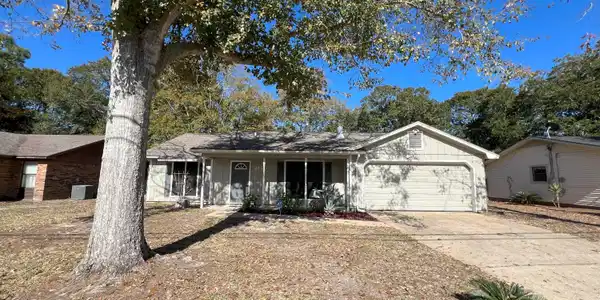 9220 Barnacle Boulevard