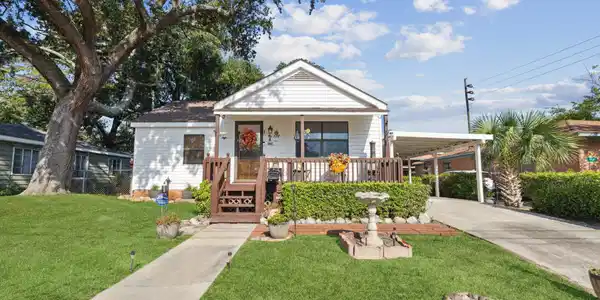 172 Summer Place