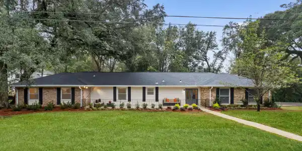 13901 Plano Road