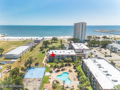 2046 Beach Boulevard