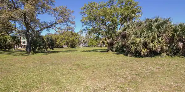 1524 B Beach Boulevard