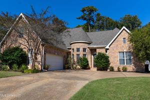 2121 Whitney Oaks Drive