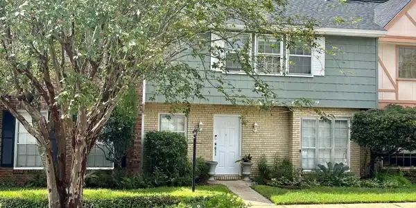 26 Independence Drive