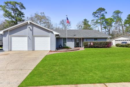 2705 English Drive