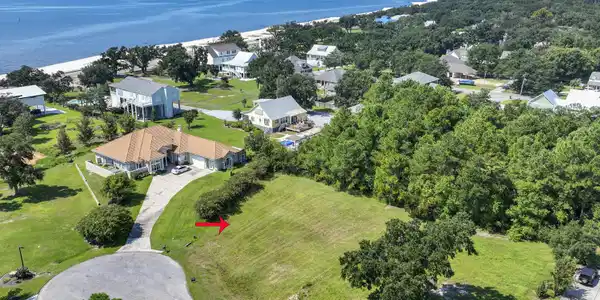 Lot 15 Victoria Lane