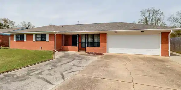 2056 Carolwood Drive