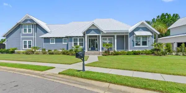 140 Seaside Drive
