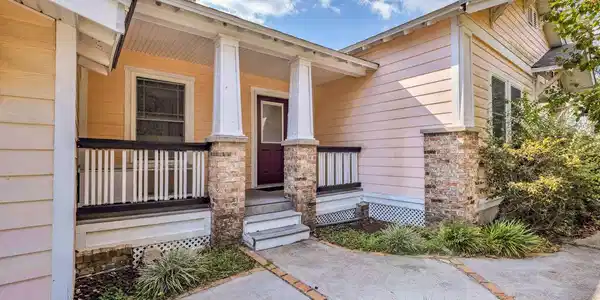 1705 Oleander Avenue