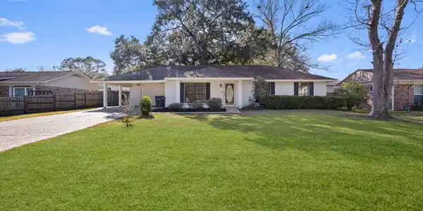 16205 Waycross Drive