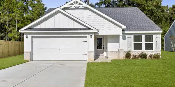6304 Annie Cove