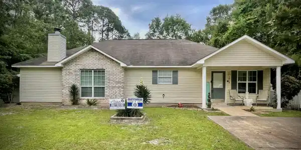 1012 Gum Street