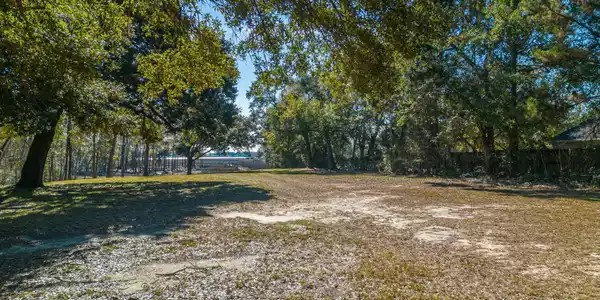 1547 Brodie Road