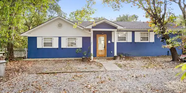 207 Vacation Lane