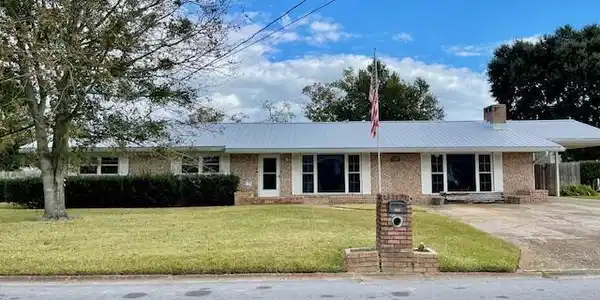 882 Rustwood Drive