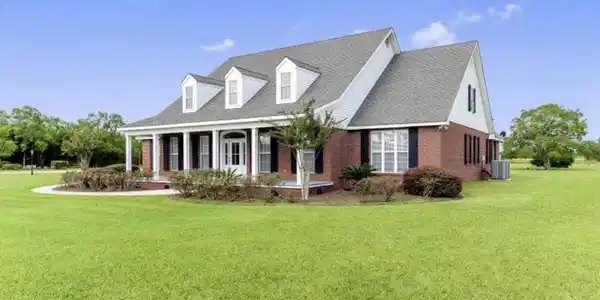 5140 Lower Bay Road