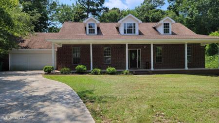8905 Live Oak Avenue